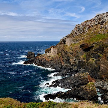 Botallack mine engine house, Cornwall (Nikon D850 + 24-85mm at 24mm, ISO 64, 1/320s, ƒ/9)